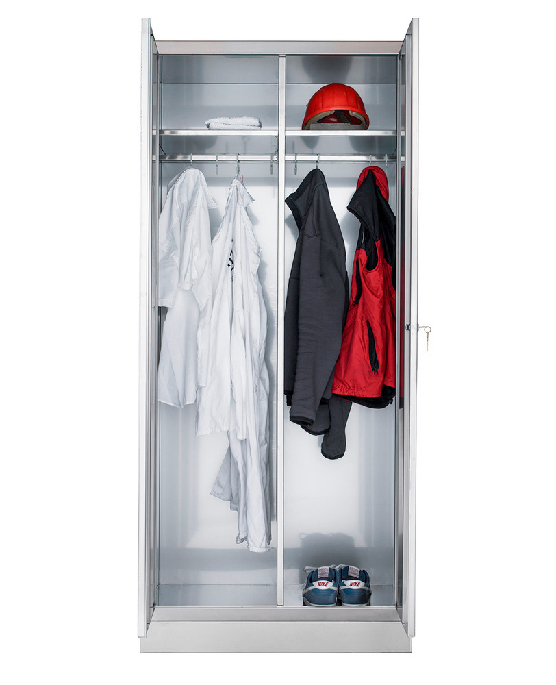 Stainless steel clothing cabinet, W 800, D 500, H 1800 mm