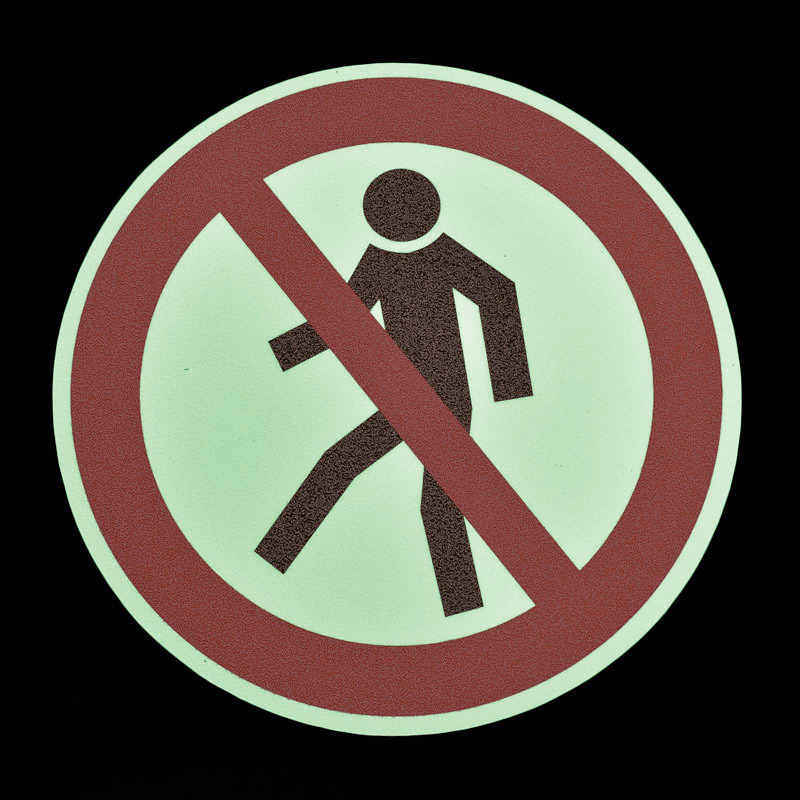 m2-Antirutschbelag™, Bodenmarkierungssymbol, nachleuchtend, "Fußgänger verboten", Kreis 400 mm