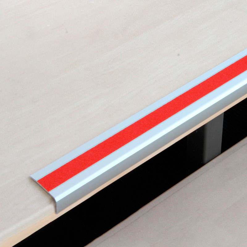 Protiskluzová schodová lišta, Aluminium m2, Easy Clean, červená, š 800 mm, síla materiálu 3 mm