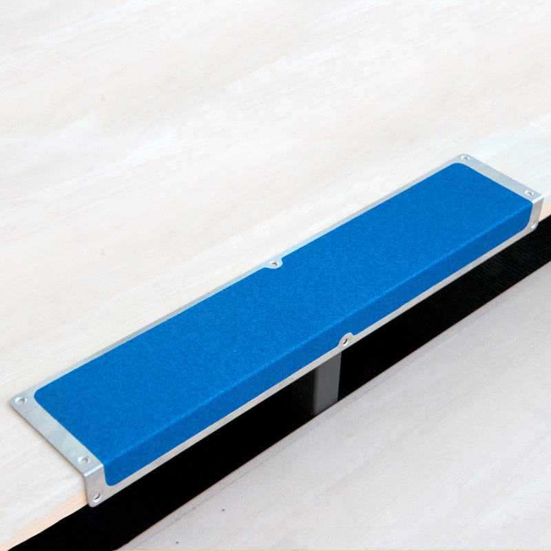 Protiskluzový nášlapný profil, aluminium m2, univerzální, modrý, š 635 mm