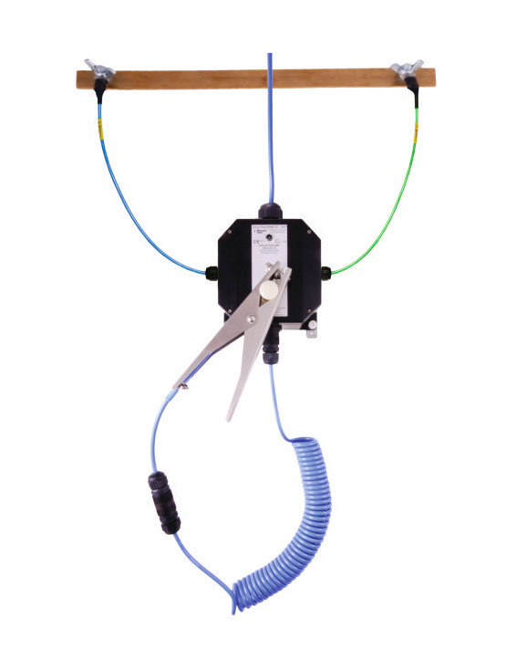 Erdungs-Wandstation EP mit LED-Anzeige, 5 m Kabel mit Edelstahlzange MD 120 mm, GRP-Gehäuse, Atex