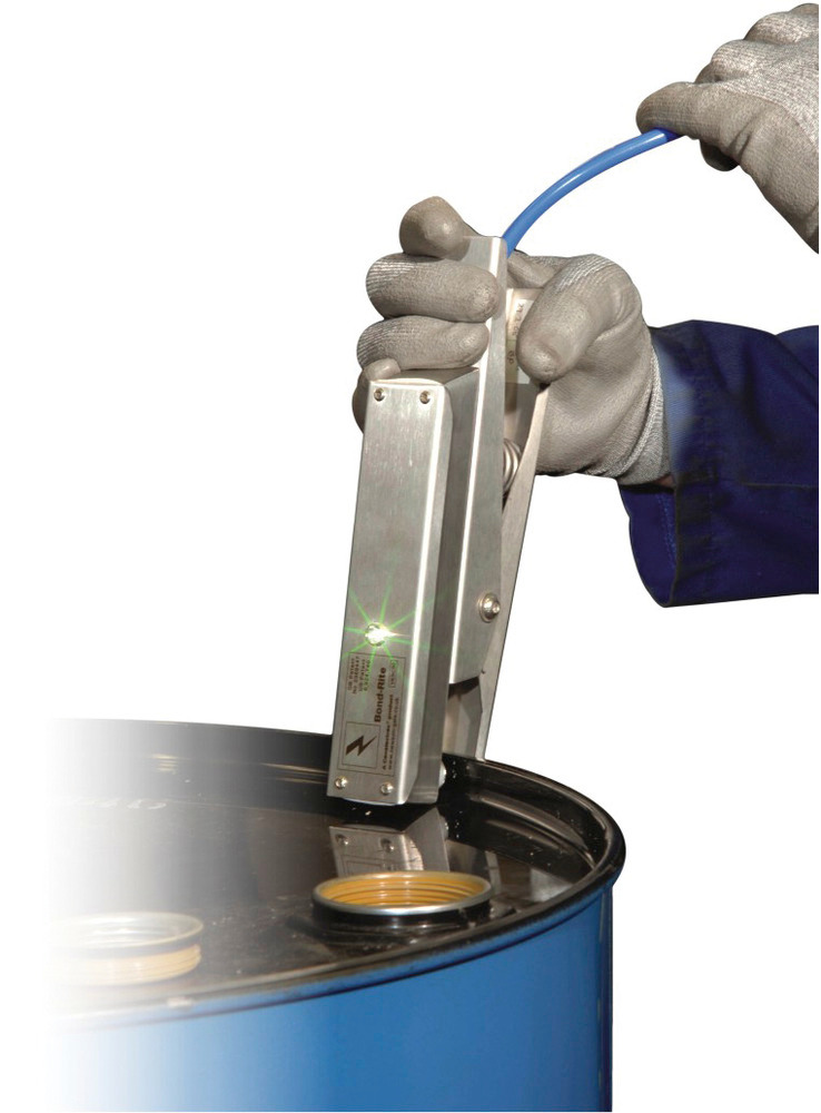 The safer contact between clip and metal container (EG Drum) is indicated