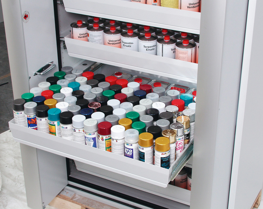 The drawers are easily accessible with plenty of space for small containers