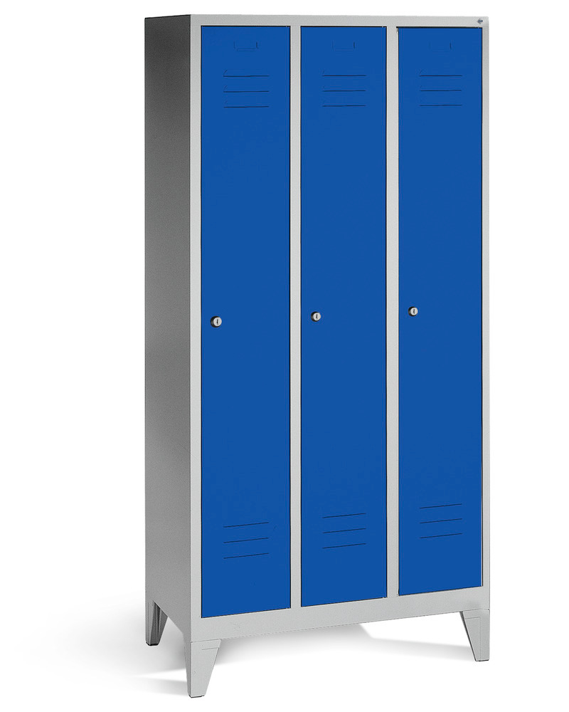 Kleiderspind Cabo, mit 3 Schrankabteilen, B 900, T 500, H 1850 mm, mit Füßen, grau/Türen blau
